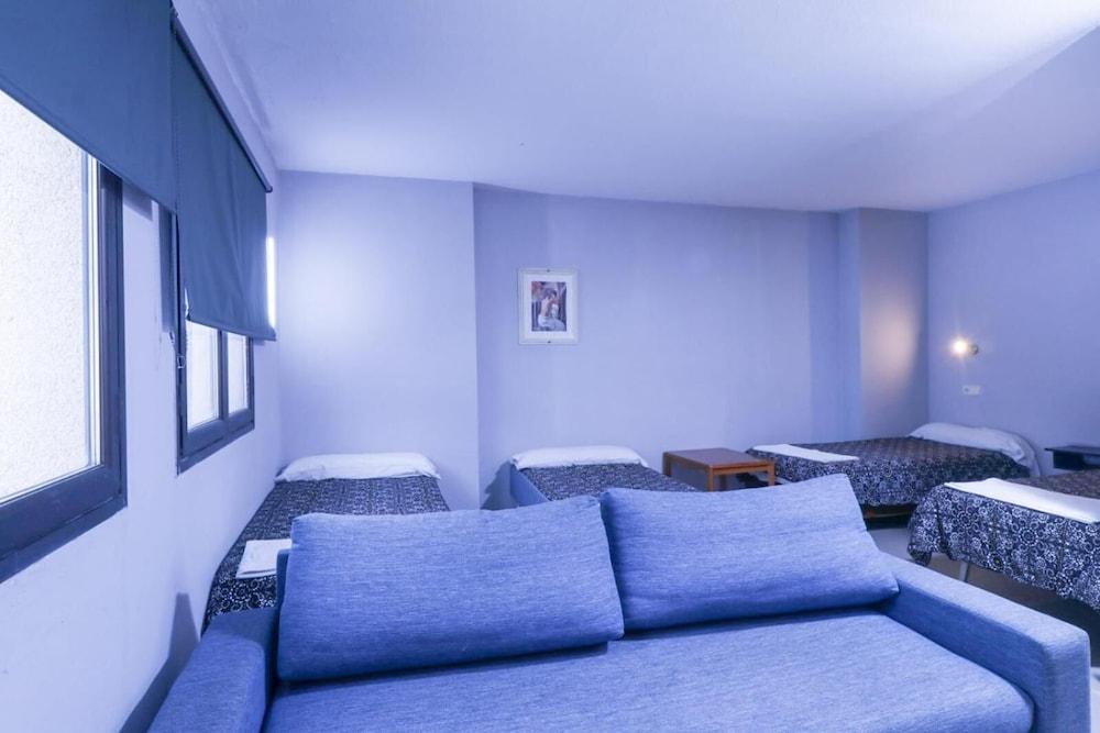 Apartamentos Crest Pas Pas De La Casa Eksteriør billede